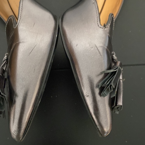 BANANA Republic Pewter Tassel Heels - Picture 8 of 15
